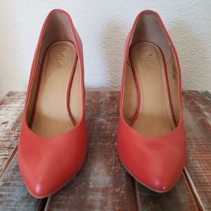 Mia Orange Wedge Sz 8.5